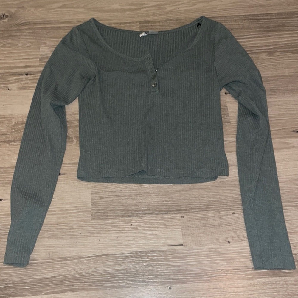 H&M fitted basic green long sleeve, size small